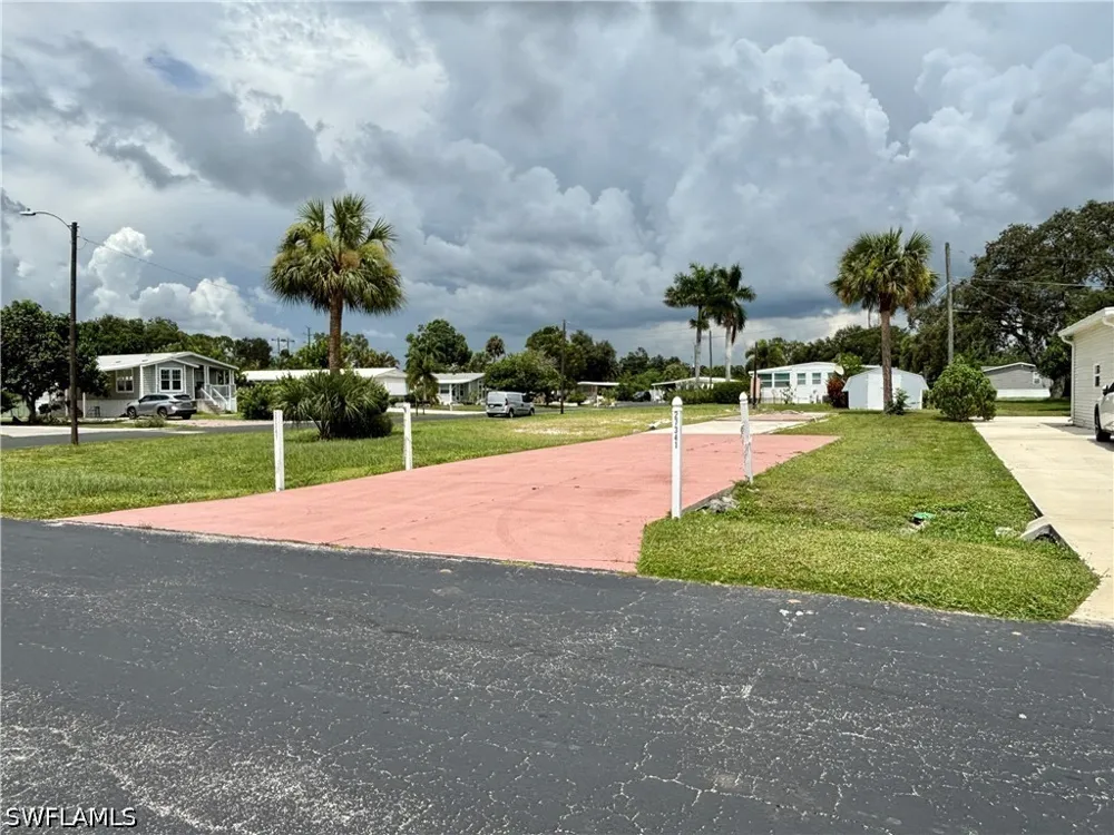 Valois Drive Bonita Springs, FL 34135