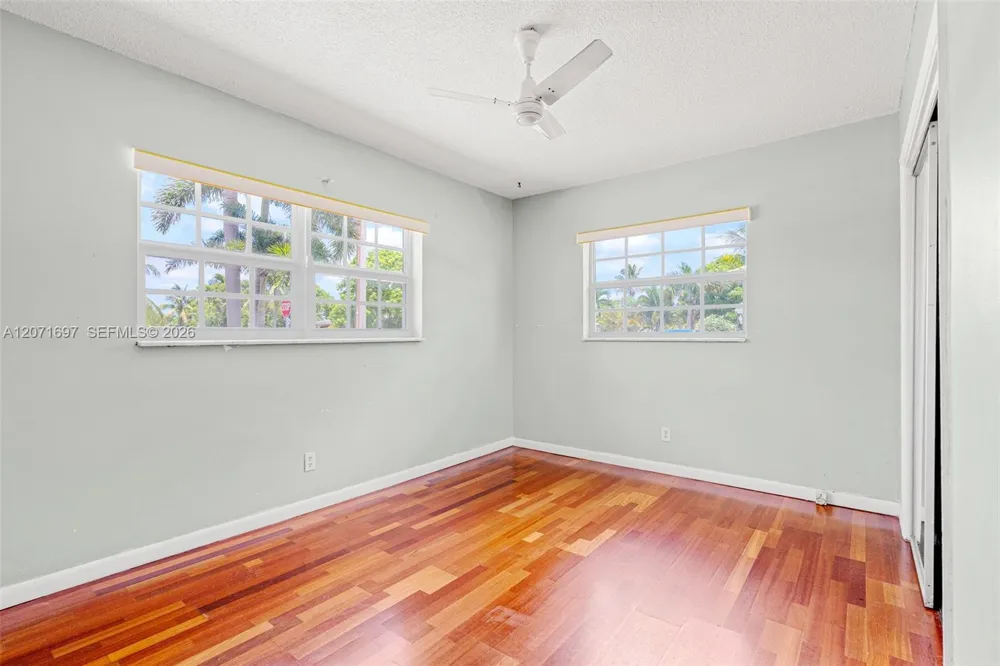 4700 NW 41st Pl Lauderdale Lakes, FL 33319