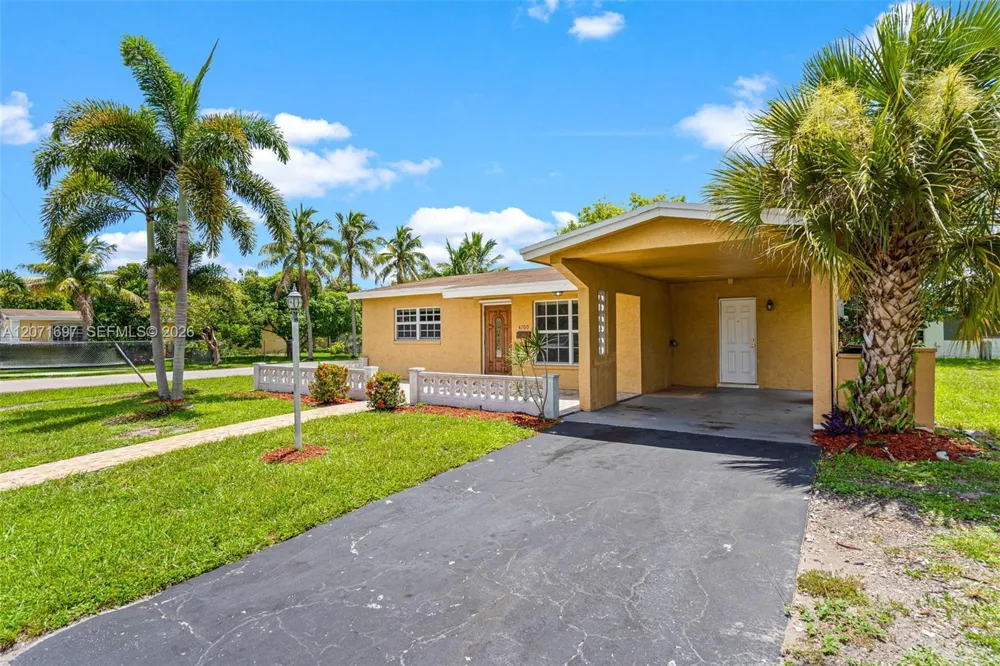 4700 NW 41st Pl Lauderdale Lakes, FL 33319