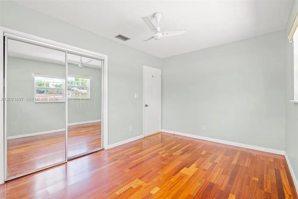 4700 NW 41st Pl Lauderdale Lakes, FL 33319