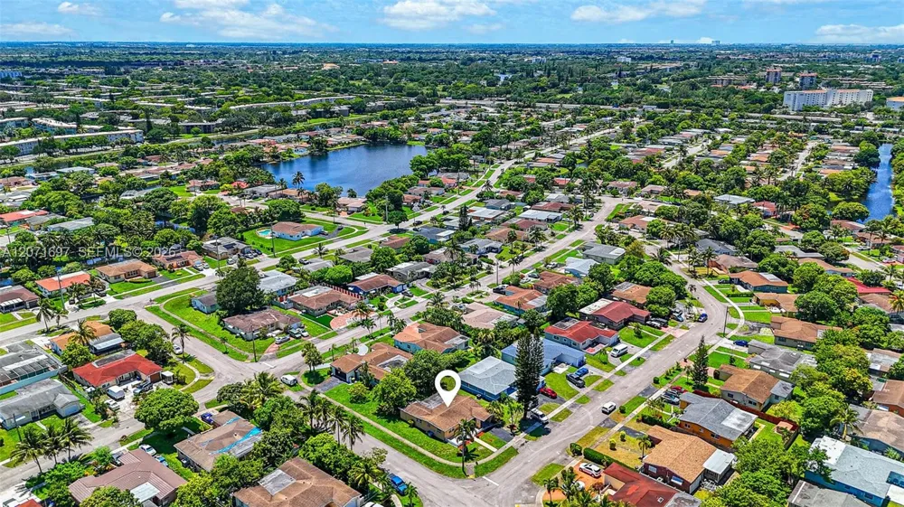4700 NW 41st Pl Lauderdale Lakes, FL 33319