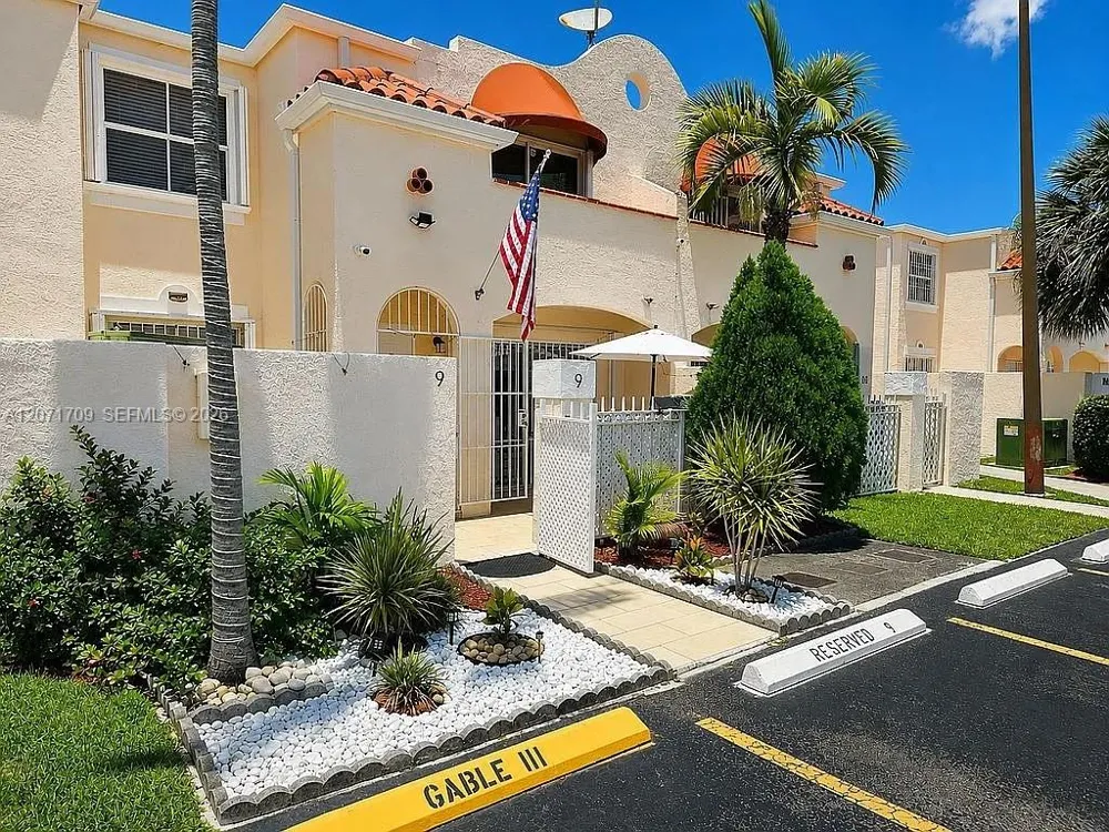 8575 NW 5th Ter #1509 Miami, FL 33126