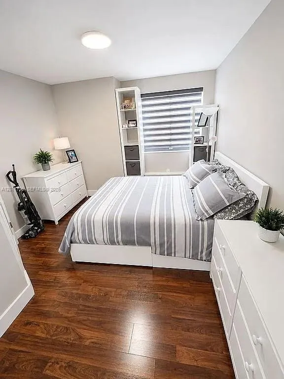 8575 NW 5th Ter #1509 Miami, FL 33126