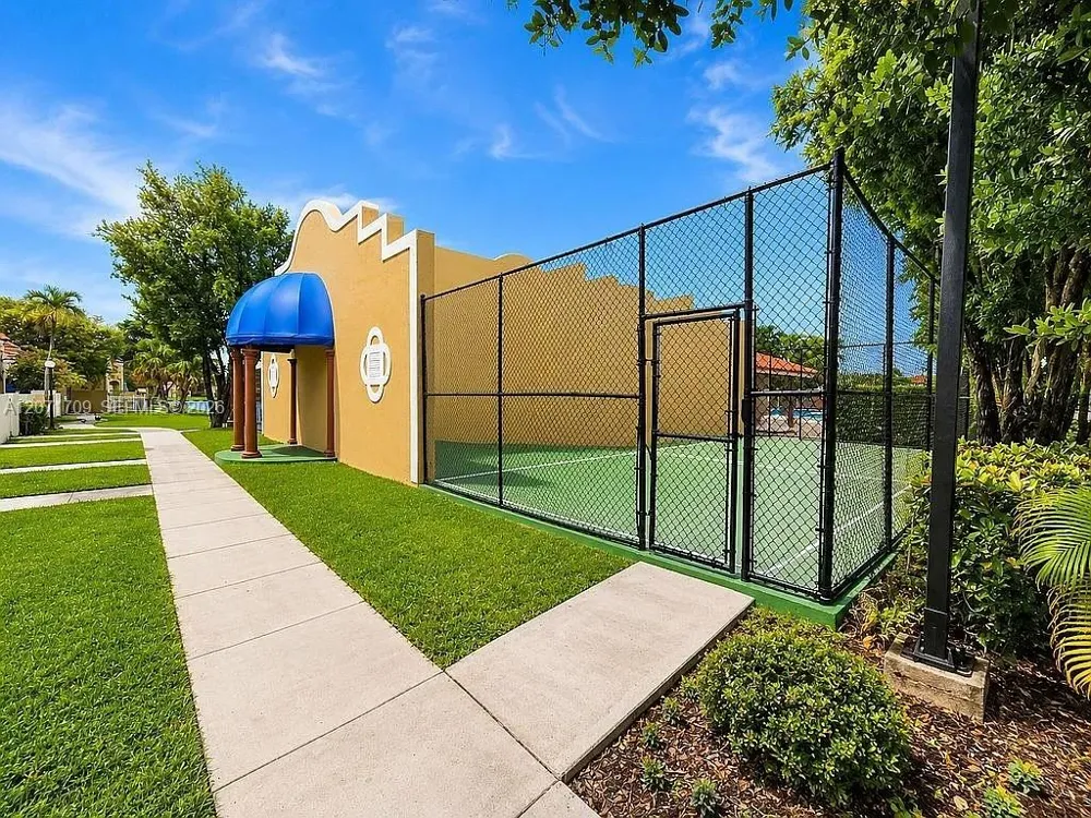 8575 NW 5th Ter #1509 Miami, FL 33126