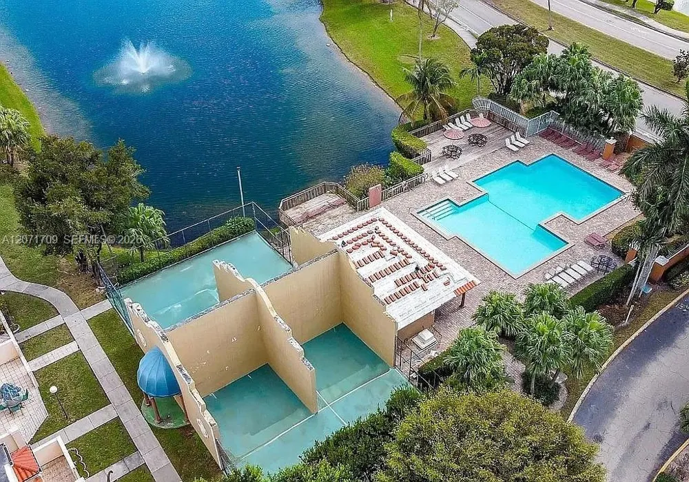 8575 NW 5th Ter #1509 Miami, FL 33126
