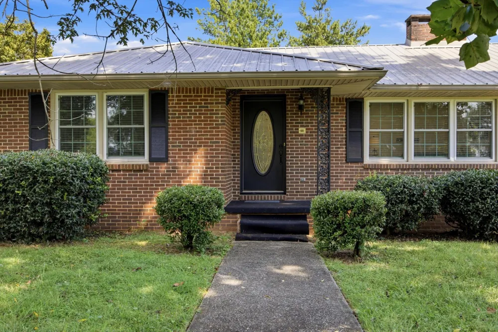 401 E Petty Lane Winchester, TN 37398