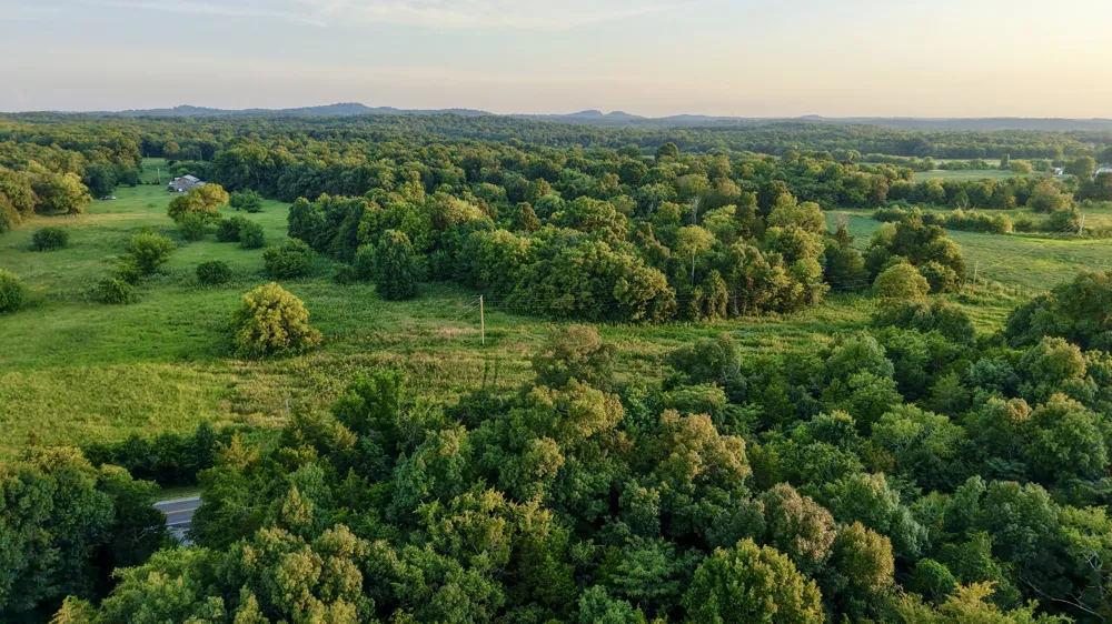 2405 Paul Finley Rd Lewisburg, TN 37091