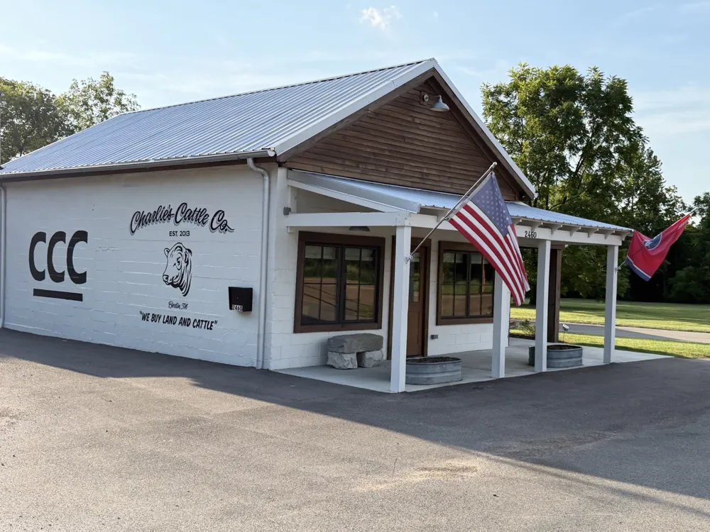 2405 Paul Finley Rd Lewisburg, TN 37091