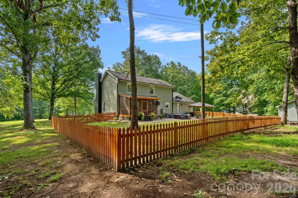 2981 Oak Ridge Circle Lincolnton, NC 28092