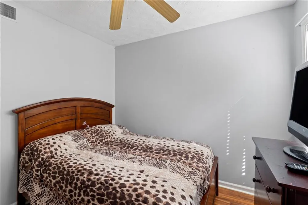 1211 Glenleaf Drive Peachtree Corners, GA 30092