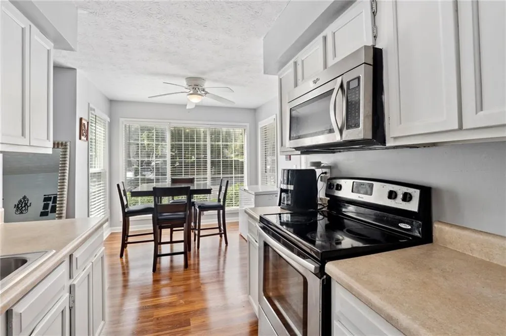 1211 Glenleaf Drive Peachtree Corners, GA 30092