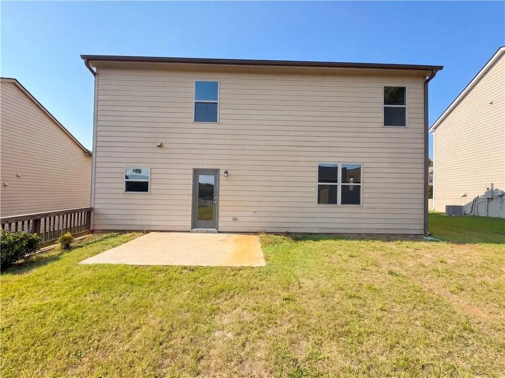 2048 Massey Lane Winder, GA 30680