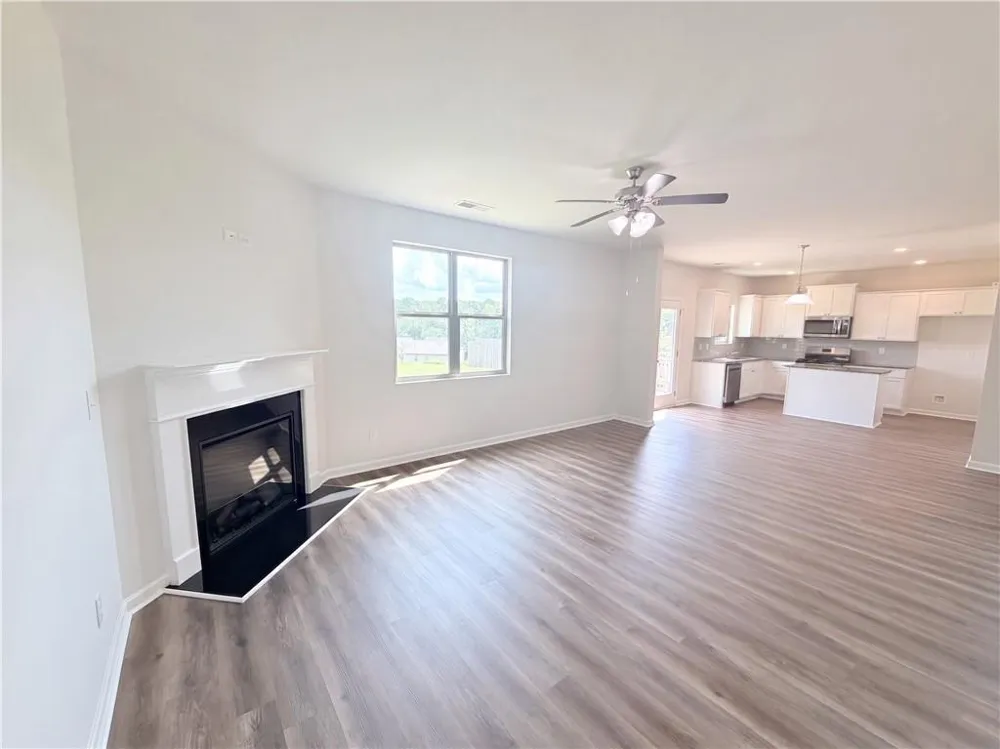 2048 Massey Lane Winder, GA 30680