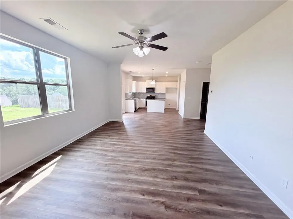 2048 Massey Lane Winder, GA 30680