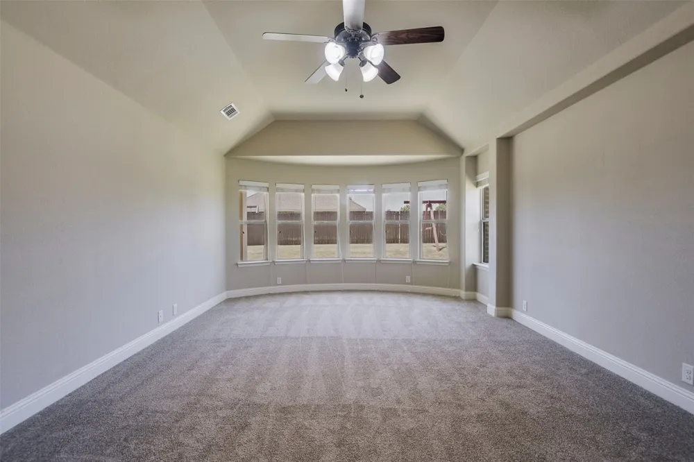 905 Mill Pond Drive Midlothian, TX 76065
