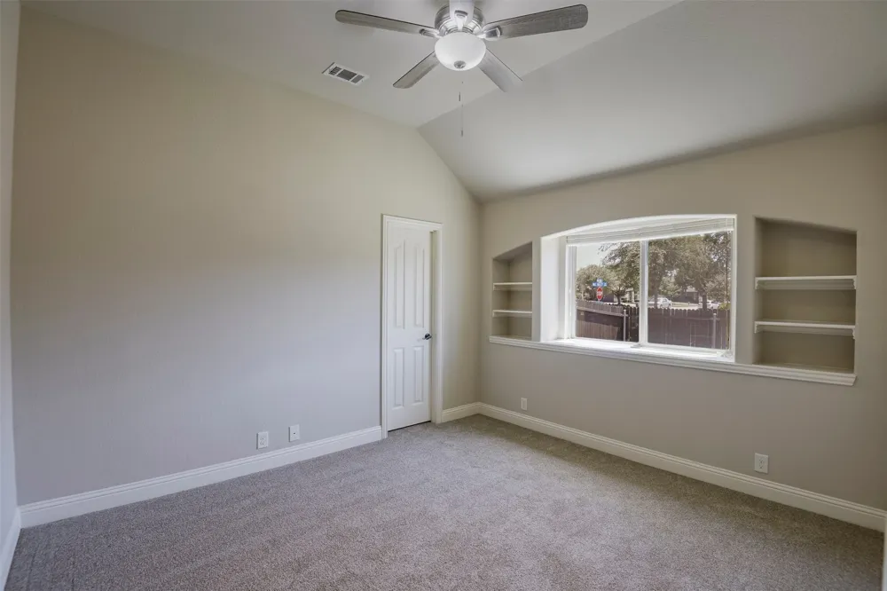 905 Mill Pond Drive Midlothian, TX 76065