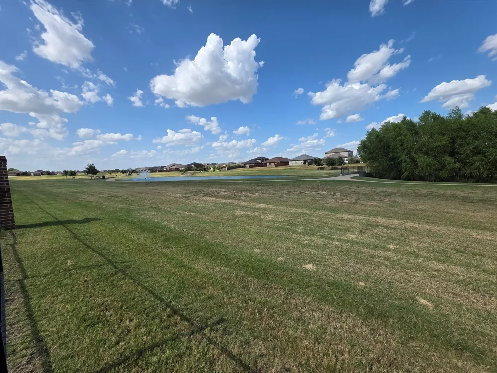 1215 Pacifica Trail Cleburne, TX 76033