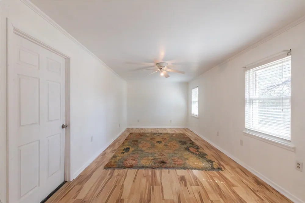902 Avenue O Anson, TX 79501