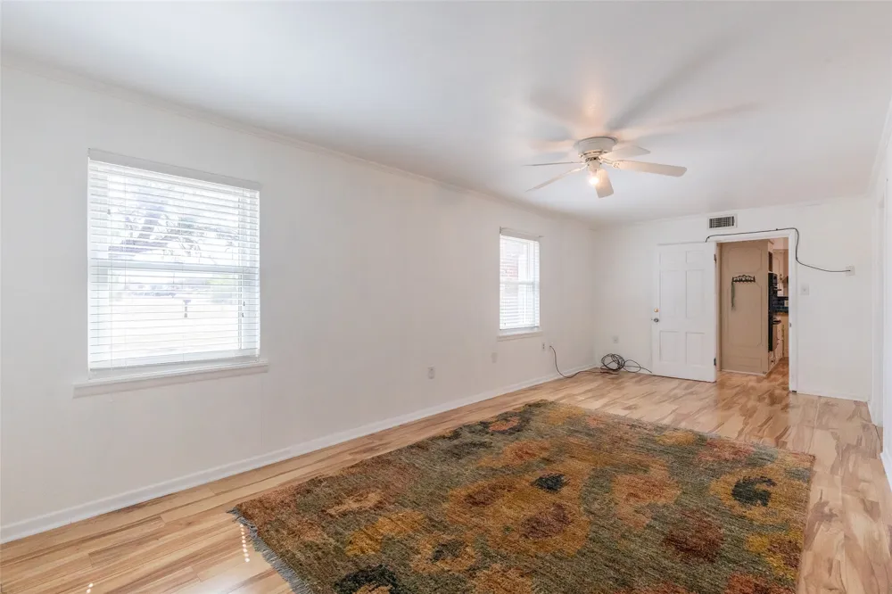 902 Avenue O Anson, TX 79501