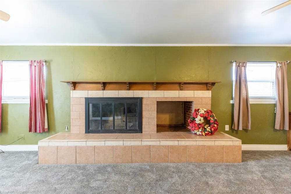 902 Avenue O Anson, TX 79501