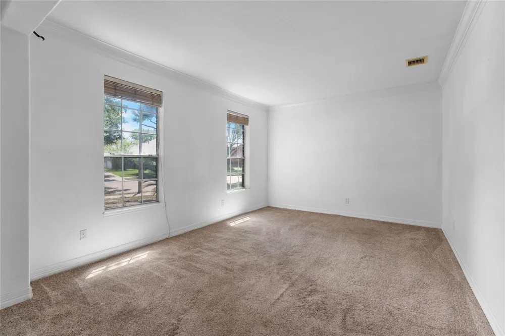 5819 Eldridge Glen Drive Houston, TX 77041