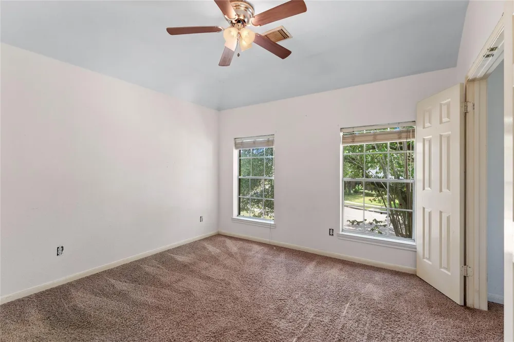 5819 Eldridge Glen Drive Houston, TX 77041