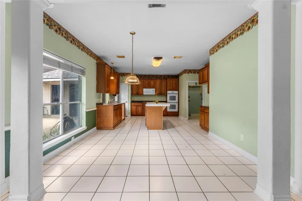5819 Eldridge Glen Drive Houston, TX 77041