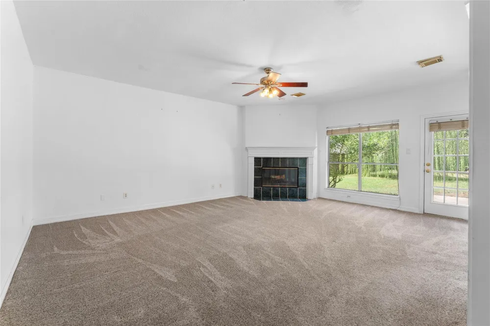5819 Eldridge Glen Drive Houston, TX 77041