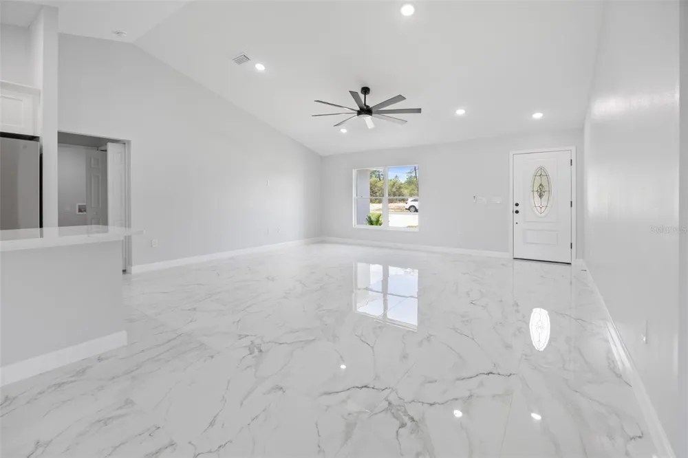 11372 SW 177TH COURT Dunnellon, FL 34432