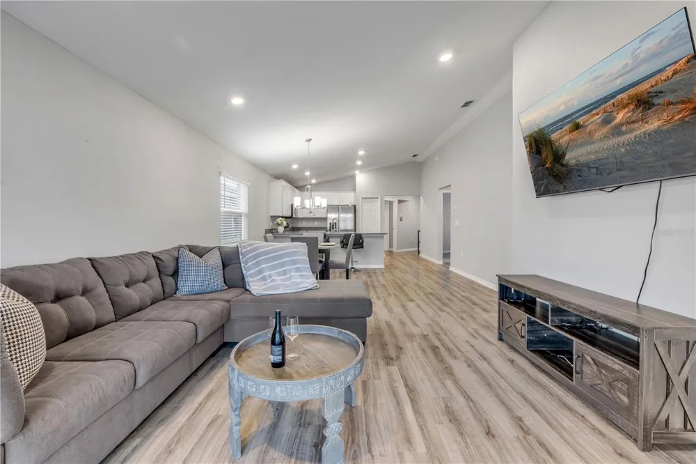 3927 PALAZZO PLACE Winter Haven, FL 33884