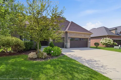 6819 Heirloom Circle