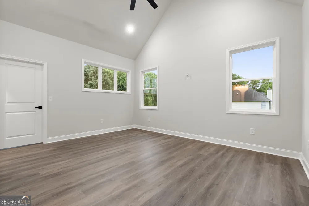 6490 Battery PT Stone Mountain, GA 30087