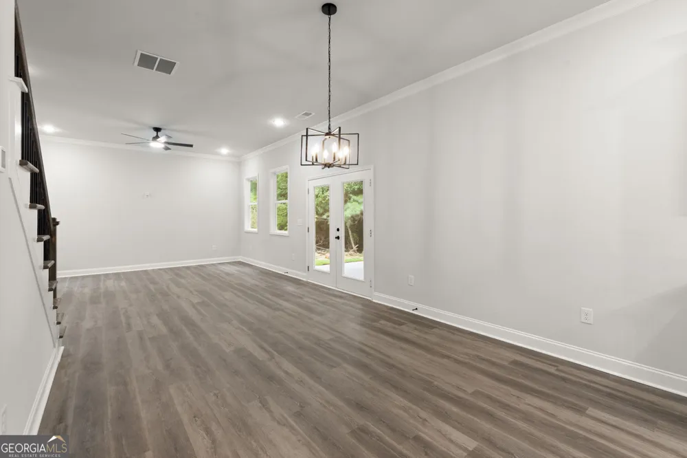 6490 Battery PT Stone Mountain, GA 30087