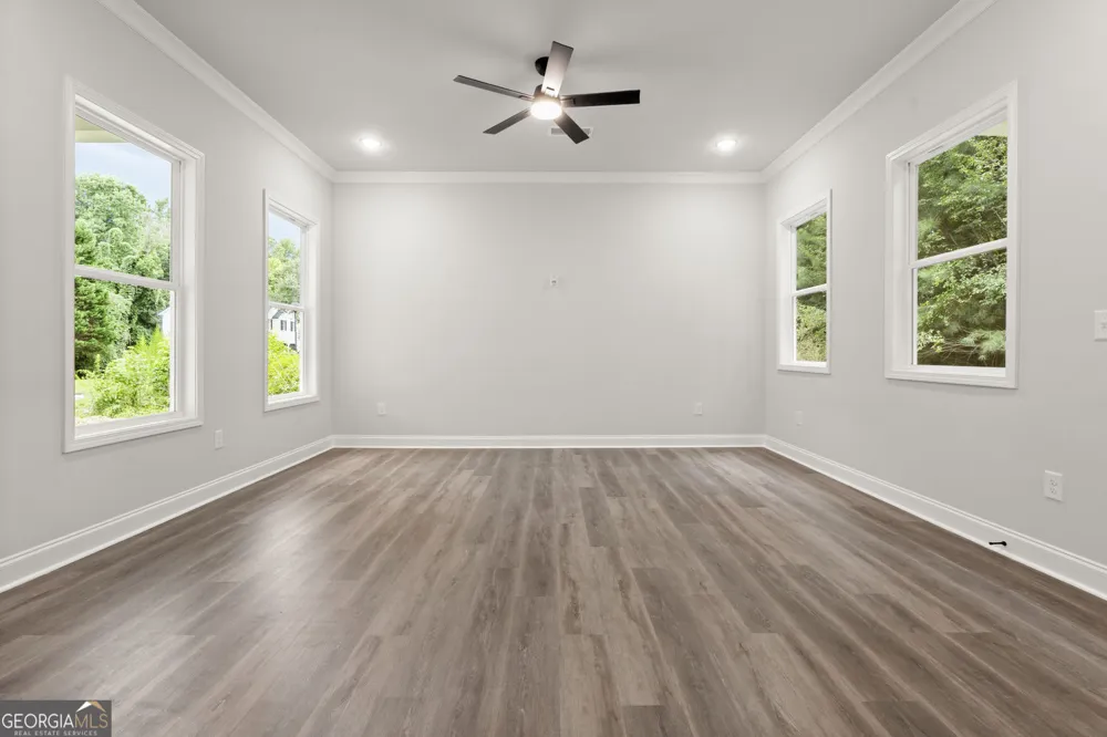 6490 Battery PT Stone Mountain, GA 30087
