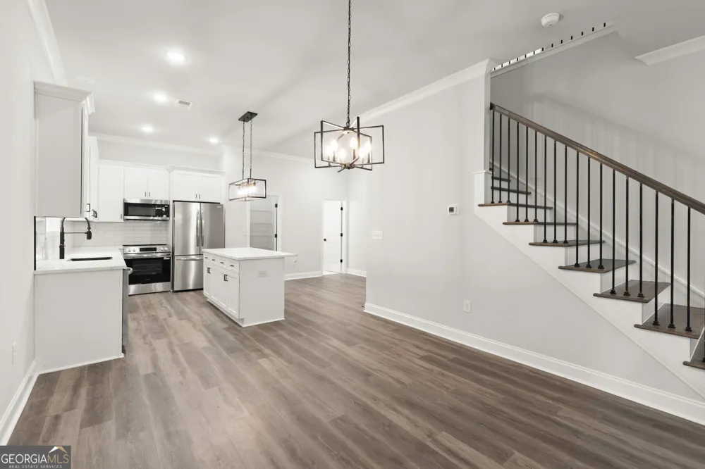 6490 Battery PT Stone Mountain, GA 30087