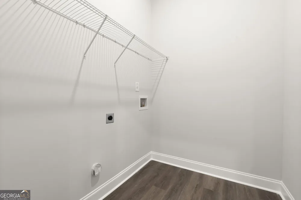 6490 Battery PT Stone Mountain, GA 30087