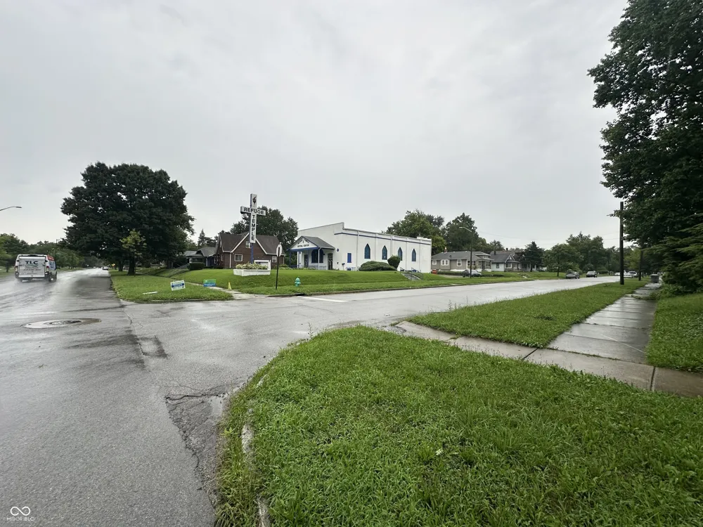 2245 E Riverside Drive Indianapolis, IN 46208