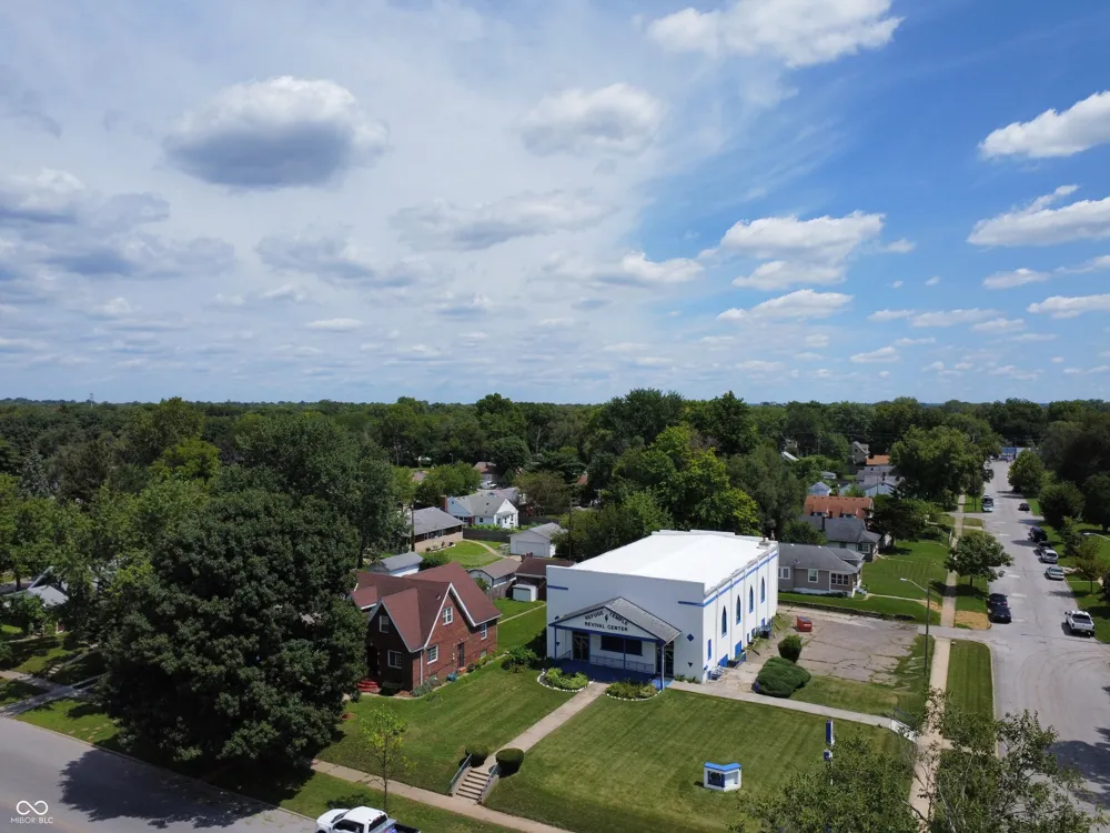 2245 E Riverside Drive Indianapolis, IN 46208