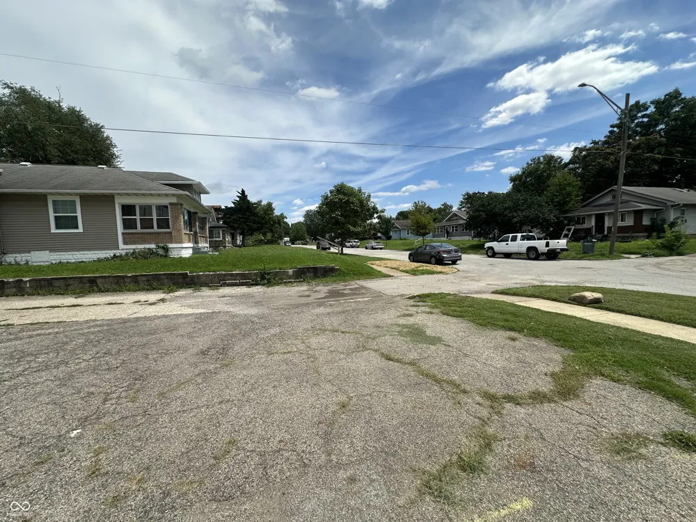 2245 E Riverside Drive Indianapolis, IN 46208