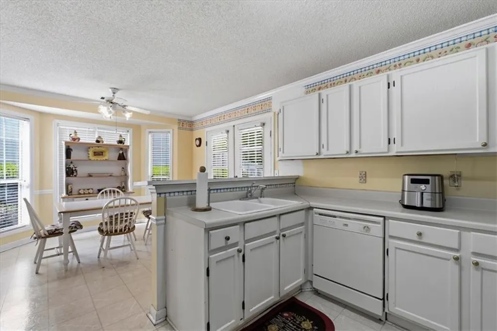 511 Barclay Court Stone Mountain, GA 30083