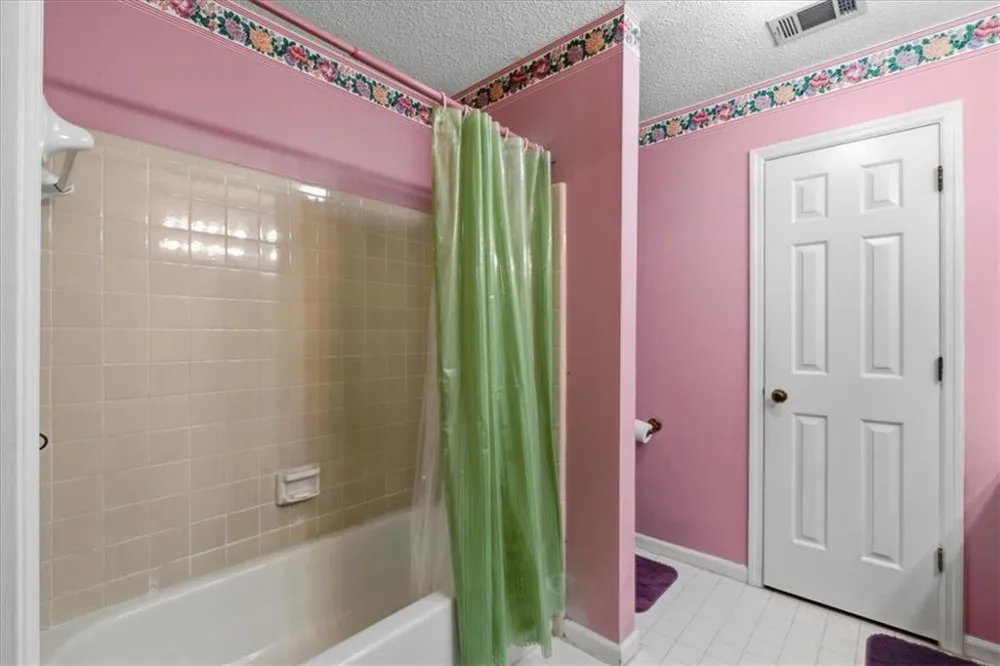 511 Barclay Court Stone Mountain, GA 30083