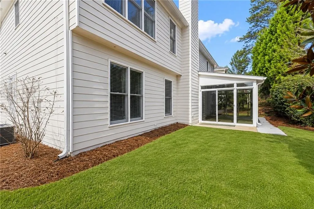 10011 Carrington Lane Johns Creek, GA 30022