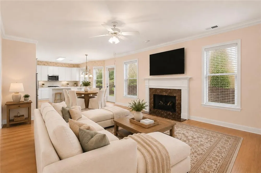 10011 Carrington Lane Johns Creek, GA 30022