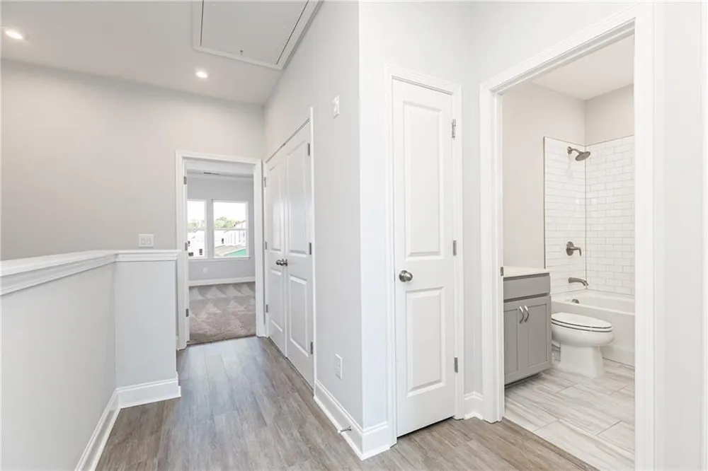 517 Hardy Drive Acworth, GA 30102