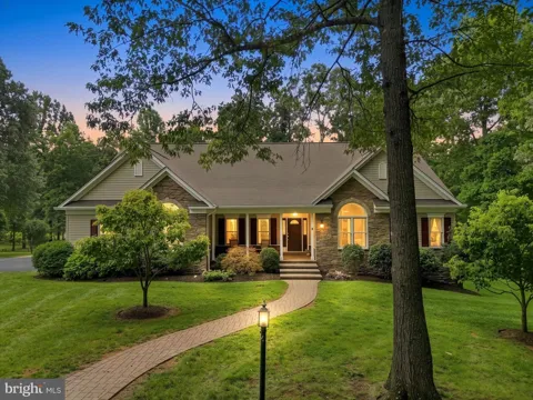 8244 STILL POND LANE