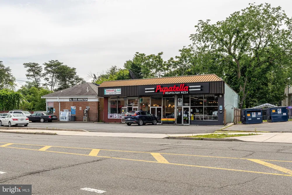 4901 7TH STREET #B Arlington, VA 22203