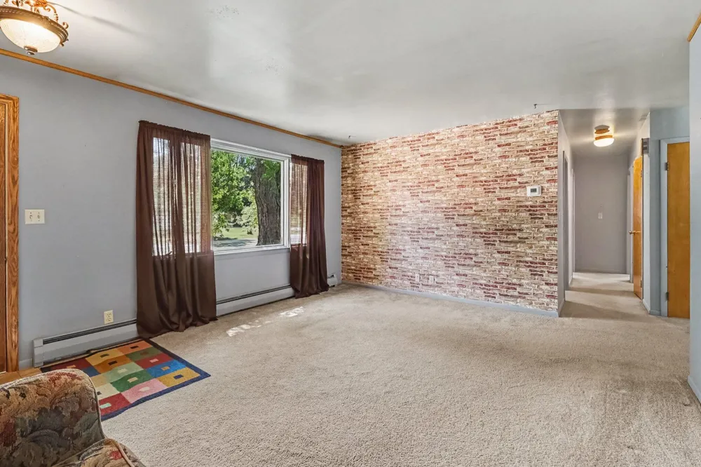 306 W Beryl Street Scottville, MI 49454
