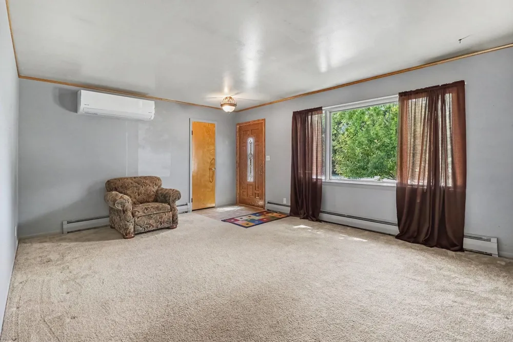 306 W Beryl Street Scottville, MI 49454
