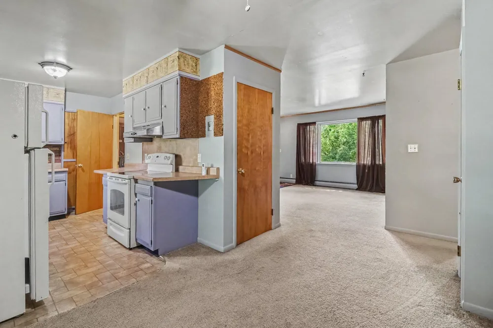 306 W Beryl Street Scottville, MI 49454
