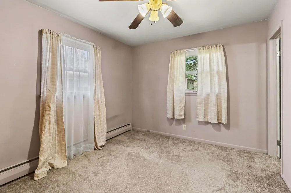 306 W Beryl Street Scottville, MI 49454